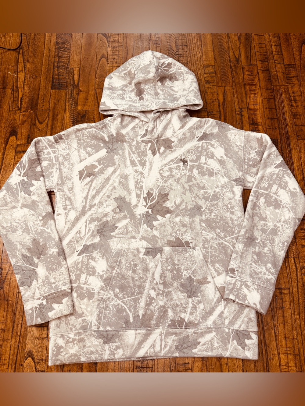Abercrombie Kids White Camo Hoodie Size 11/12